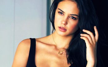 Courtney Eaton Without Cosmetics