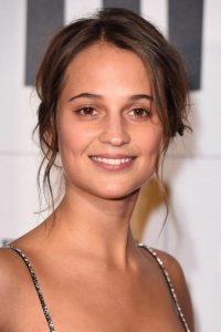 Alicia Vikander Without Makeup - No Makeup Pictures - Makeup-Free Celebs