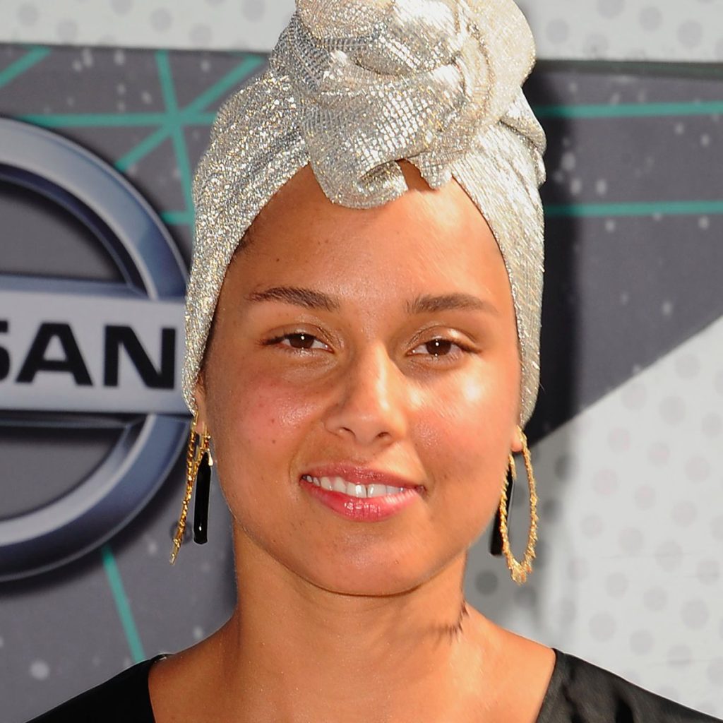 Alicia Keys Without Makeup - No Makeup Pictures - Makeup-Free Celebs